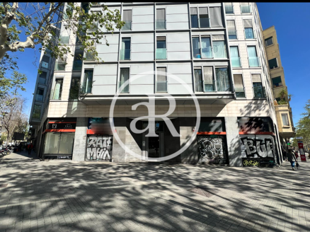 Retail space for rent in Eixample Esquerra (Barcelona)