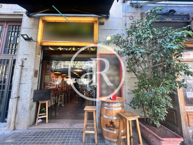 Retail space for rent with Terrace in Eixample Esquerra (Barcelona)