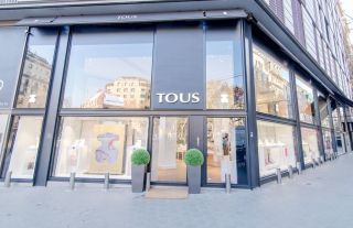 Tous