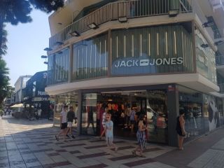 Jack & Jones