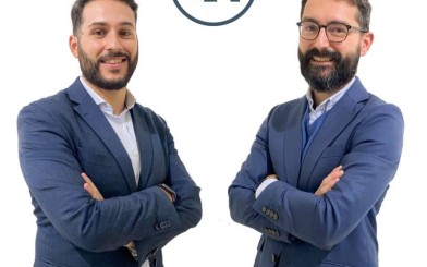 ARETAIL FICHA A DOS PROFESIONALES PARA SU NUEVA DIVISIÓN DE ZONAS SECUNDARIAS