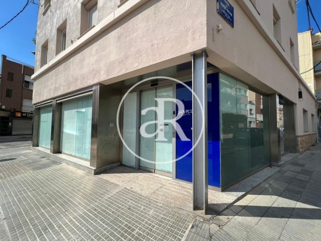 Local comercial en alquiler