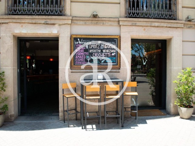 Retail space for rent in Eixample Dreta (Barcelona)