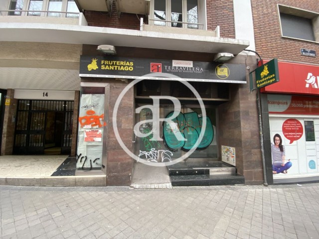 Retail space for rent in Trafalgar (Madrid)